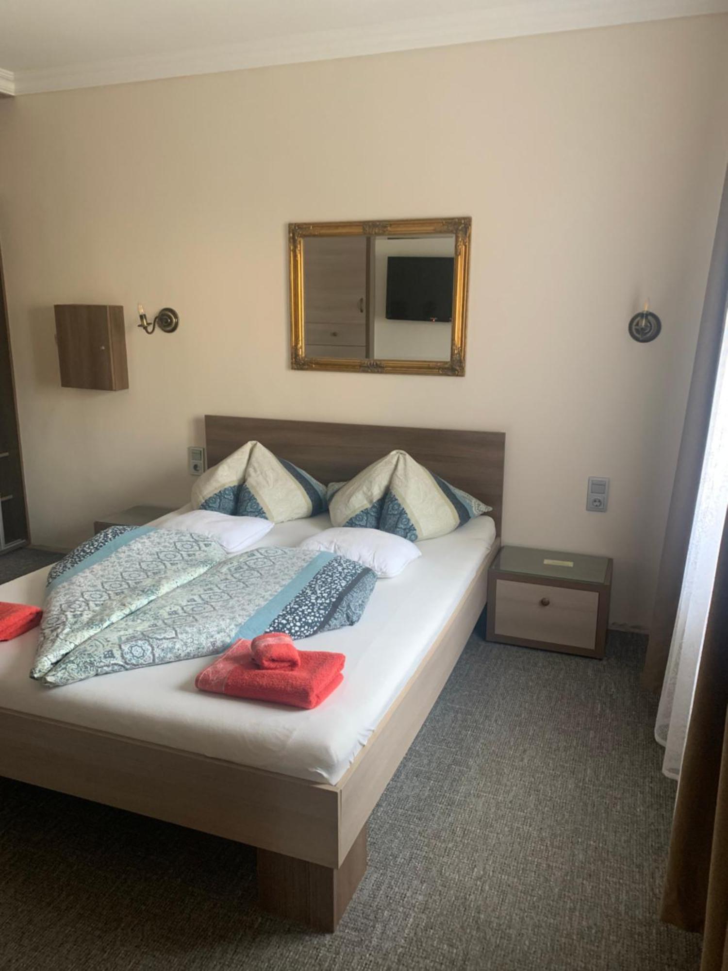 Aradi Vendeghaz Hotell Miskolc Eksteriør bilde