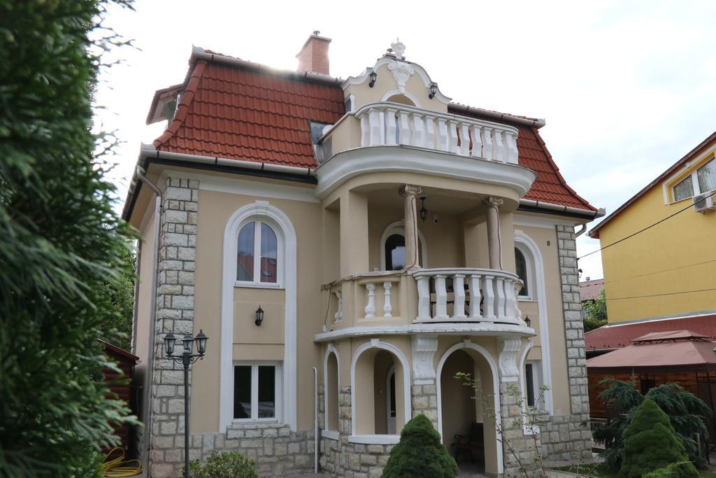 Aradi Vendeghaz Hotell Miskolc Eksteriør bilde