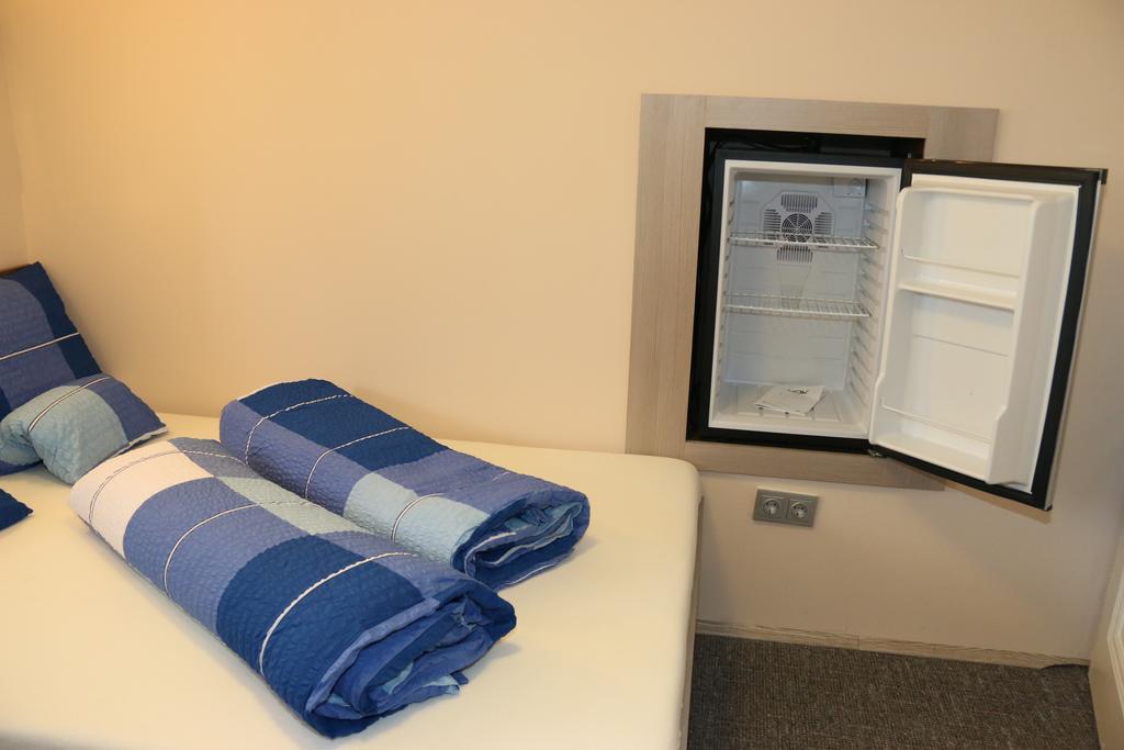 Aradi Vendeghaz Hotell Miskolc Rom bilde
